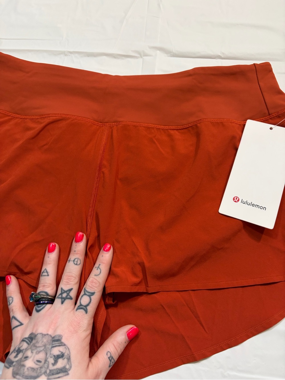 NWT Lululemon Speed Up High-Rise Short *2.5" *Updated Mesh Vent (Autumn Rust) XL - Picture 2 of 8